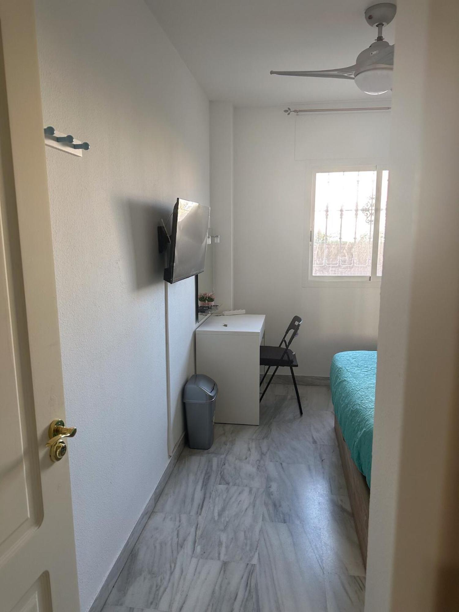 Torremolinos Habitaciones Privada En Apartamentos Compartidos المظهر الخارجي الصورة