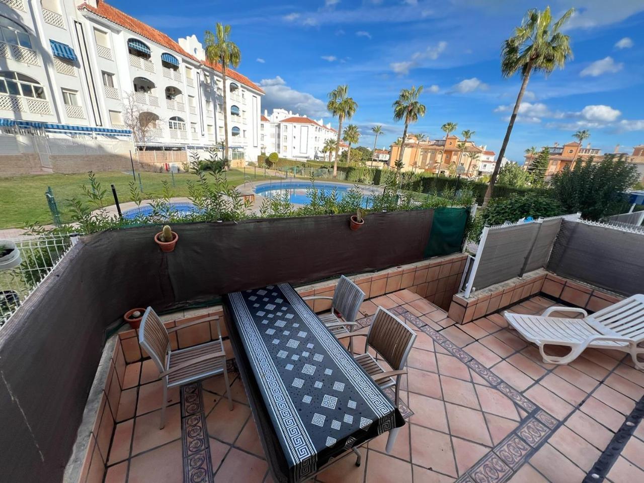 Torremolinos Habitaciones Privada En Apartamentos Compartidos المظهر الخارجي الصورة